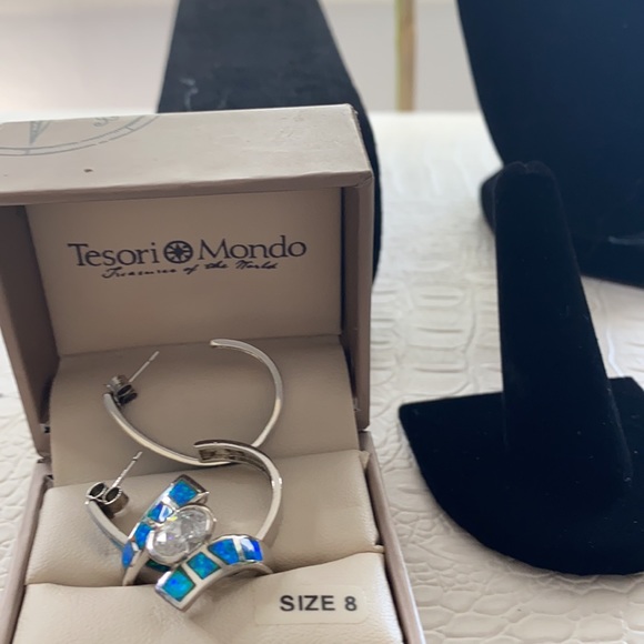 Tesori Mondo Blue Green Fire Opal Earrings& Ring - Picture 6 of 7